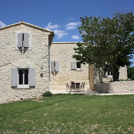 Holiday home Thor: Private Pool Retreat Near L'isle Sur La Sorgue