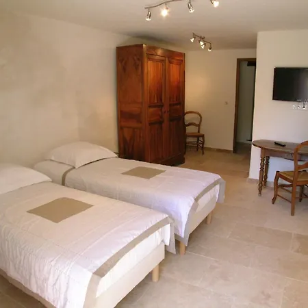 Holiday home Thor: Private Pool Retreat Near L'isle Sur La Sorgue *