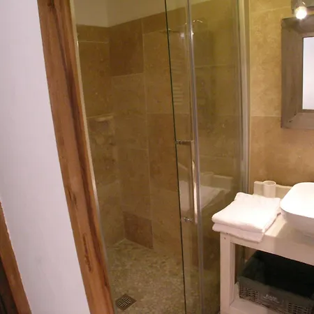 Holiday home Thor: Private Pool Retreat Near L'isle Sur La Sorgue Le Thor