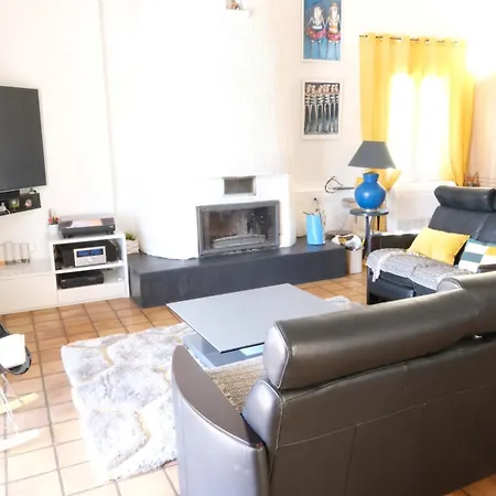 Holiday home Thor: Private Pool Retreat Near L'isle Sur La Sorgue