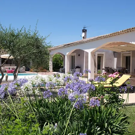 Thor: Private Pool Retreat Near L'isle Sur La Sorgue Holiday home Le Thor